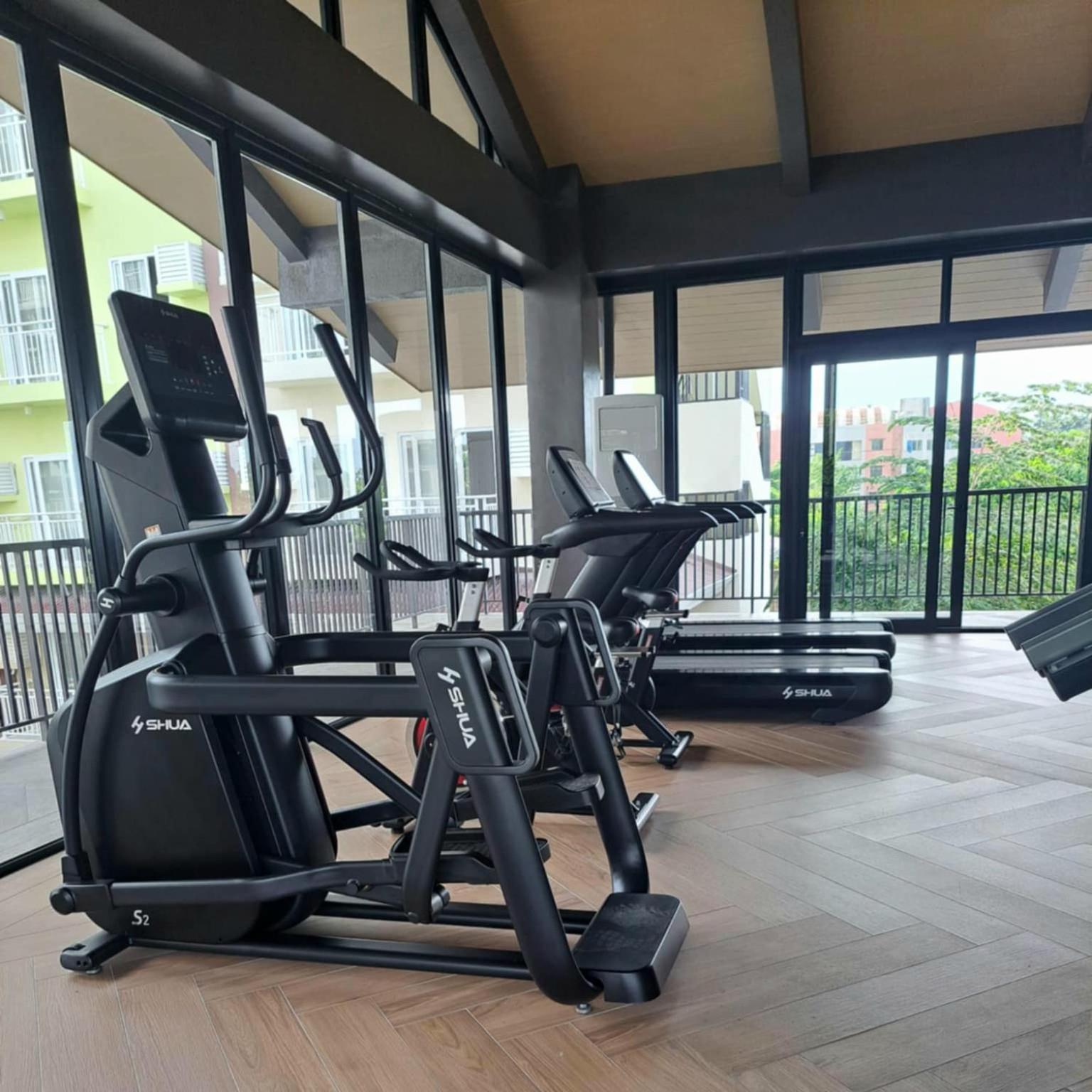 Comfy Condo Unit 5Mins From Mactan Airport+Netflix Мактан Екстериор снимка